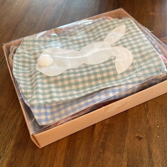 Easter Bunny Tail garland gingham check 6' long penant strand hanging decoration - Picture 5 of 5